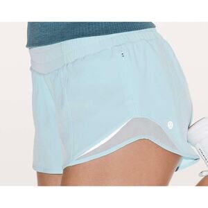 99 Lululemon Hotty Hot Short II *2.5" Blue Glow in Sz 4 *FLAW GUSSET STAIN